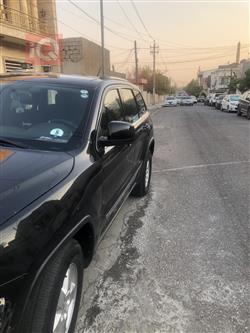 جیپ گراند شیرۆکی